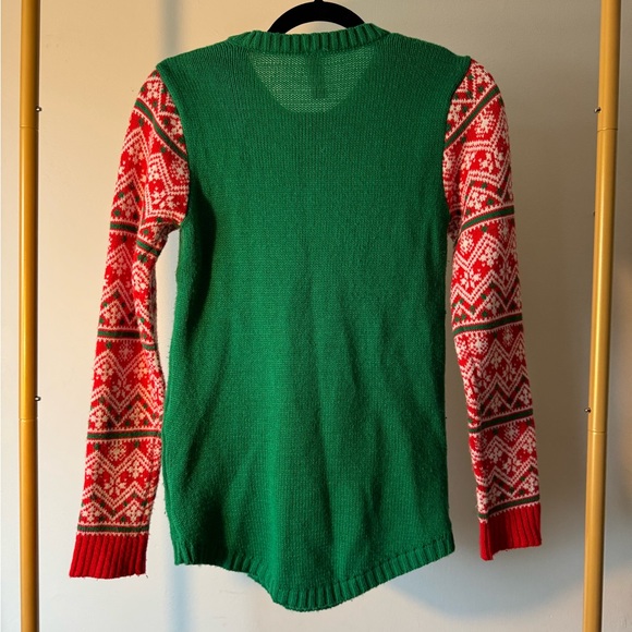 Green Meowy Christmas Sweater - Picture 4 of 5